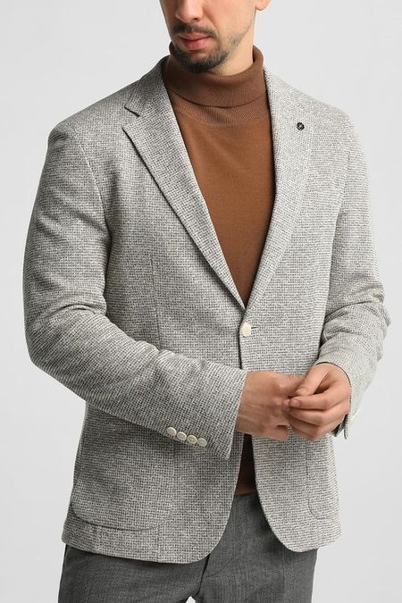 Пиджак трикотажный с карманами Strellson 24142₽