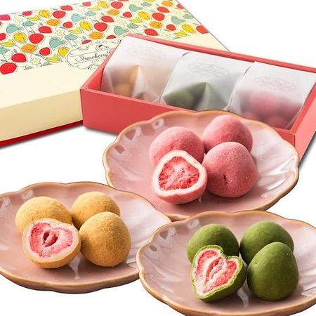 Роскошный клубничный шоколад (Набор из 3 вкусов) Ассортимент 4 коробки