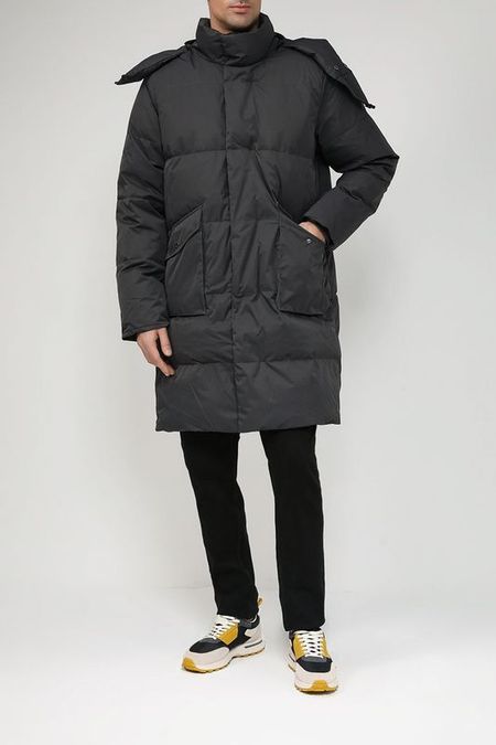 Пуховик с объемным капюшоном и накладными карманами MARCO DI RADI 4942₽