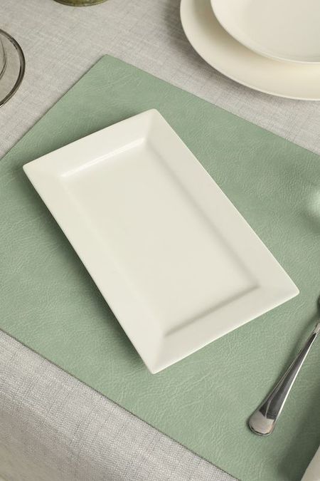 Тарелка закусочная из фарфора COINCASA 1192₽