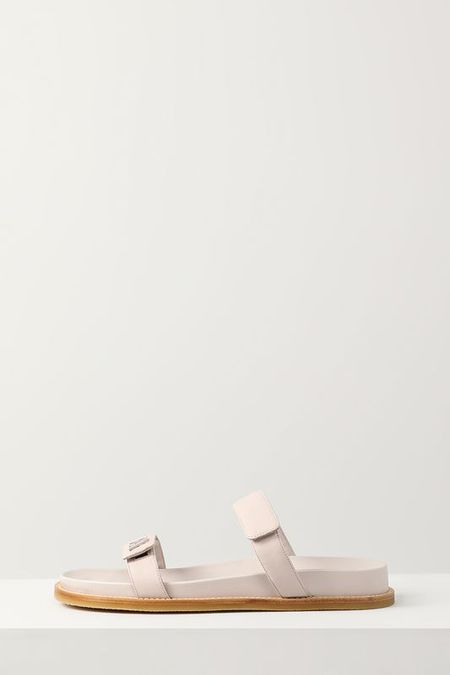 Сабо-шлепанцы кожаные EMPORIO ARMANI 10372₽