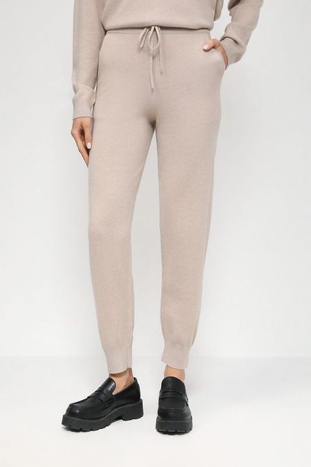 Шерстяные джоггеры BELUCCI 1942₽