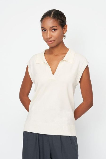 Жилет с отложным воротником ElectraStyle 1987₽