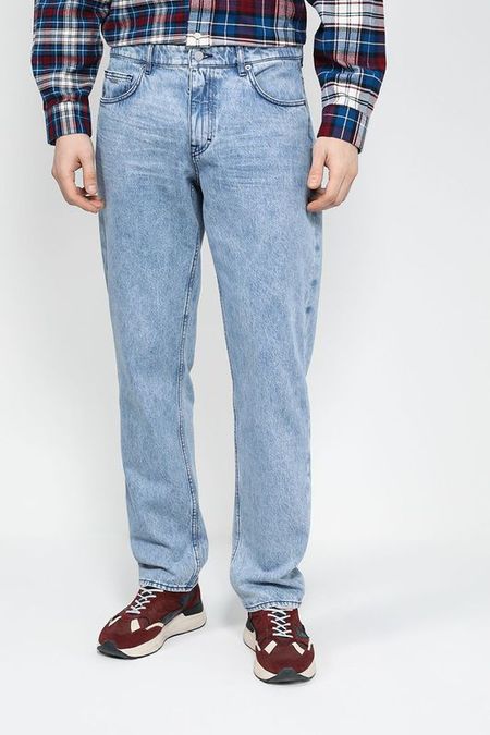 Джинсы с эффектом потертости BOSS 8242₽