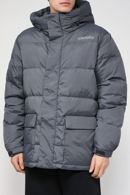 Простеганный пуховик с капюшоном и карманами COLORPLAY 3892₽