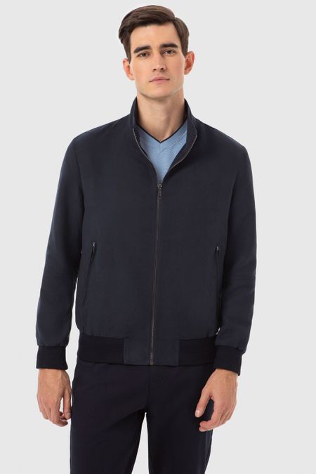 Бомбер с водоотталкивающей обработкой 19990₽