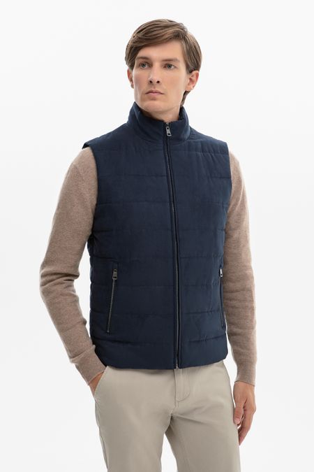 Жилет из алькантары утепленный стеганый демисезонный 0₽