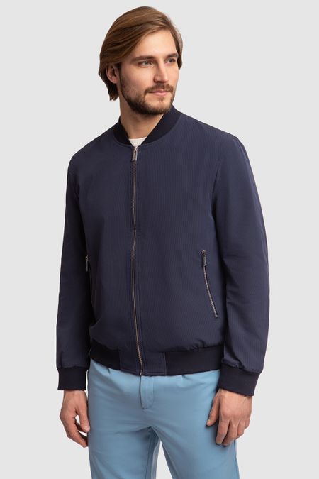 Бомбер 17990₽