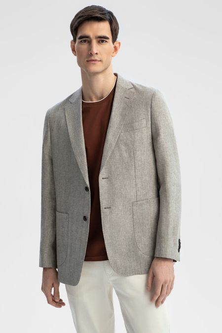 Пиджак изо льна 14990₽