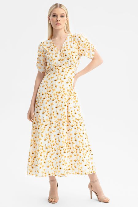 Платье-миди с цветочным узором 6990₽