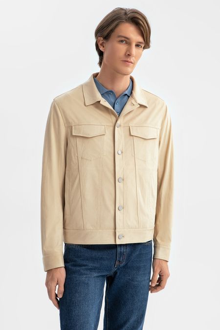 Куртка из алькантары бежевого цвета 9990₽