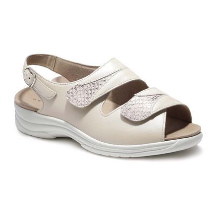 Женские сандалии Solidus Moni молочный 14999₽